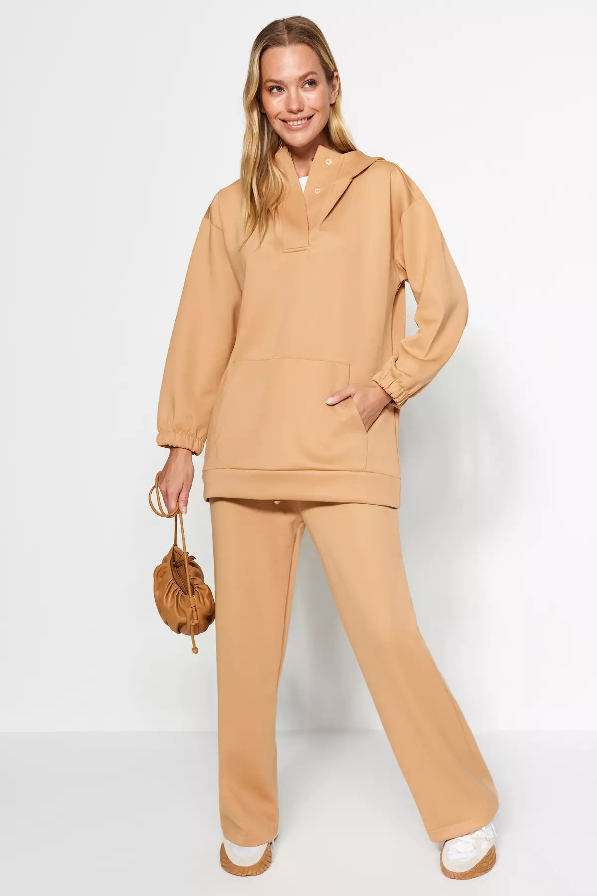 Camel top tracksuit womens