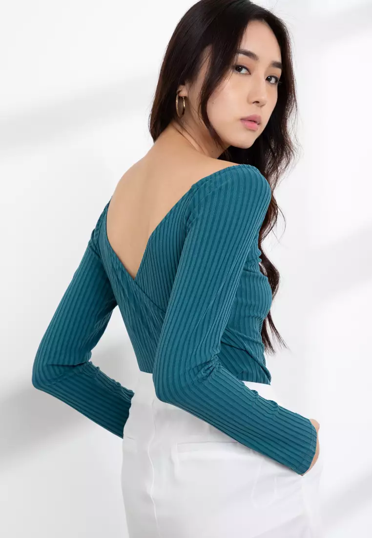 Deep v wrap top clearance