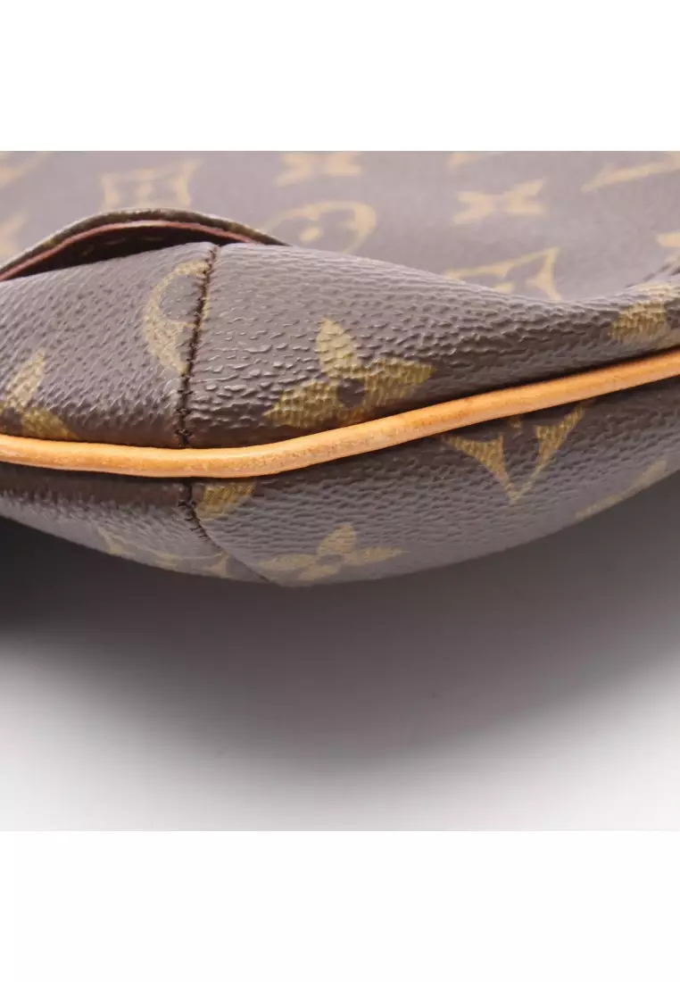 Pre-Loved Louis Vuitton musette tango short strap monogram Shoulder bag PVC leather Brown