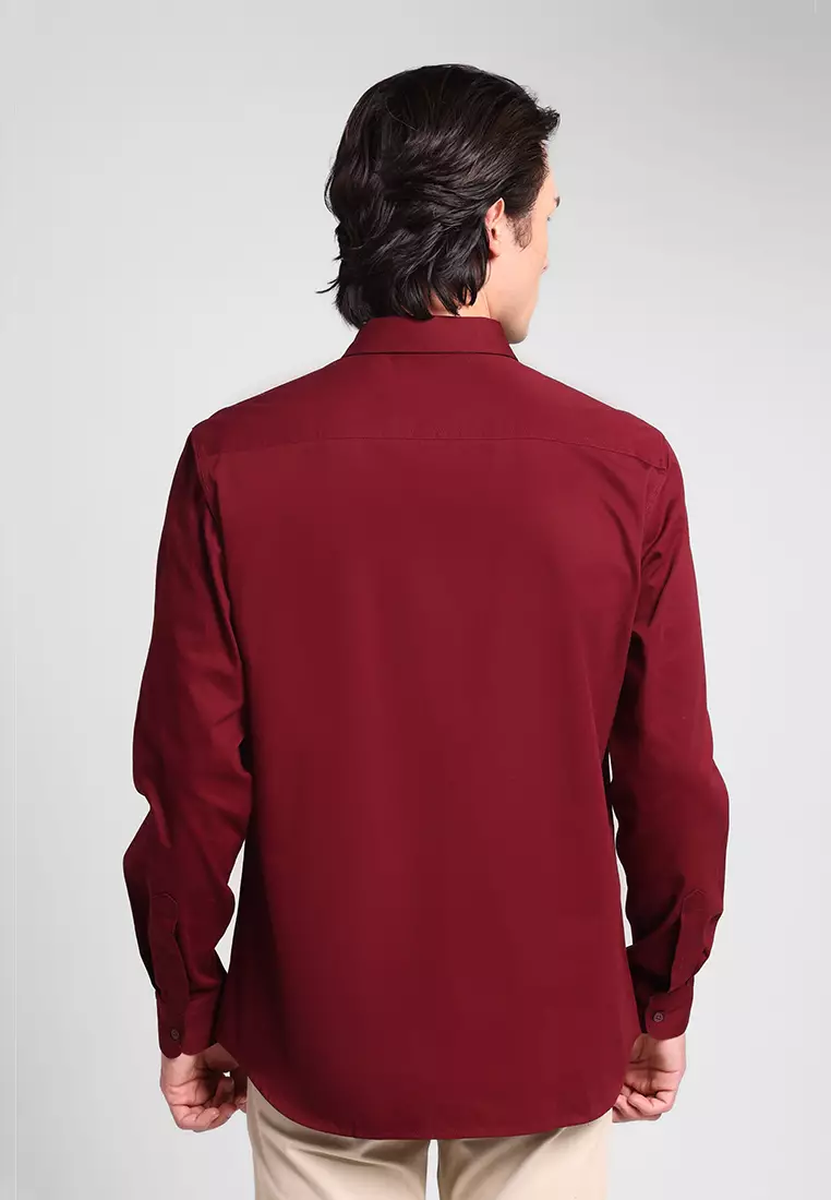 MANZONE - Kemeja Lengan Panjang Pria Maveric 06 Comfort Fit - Maroon Warna Maroon