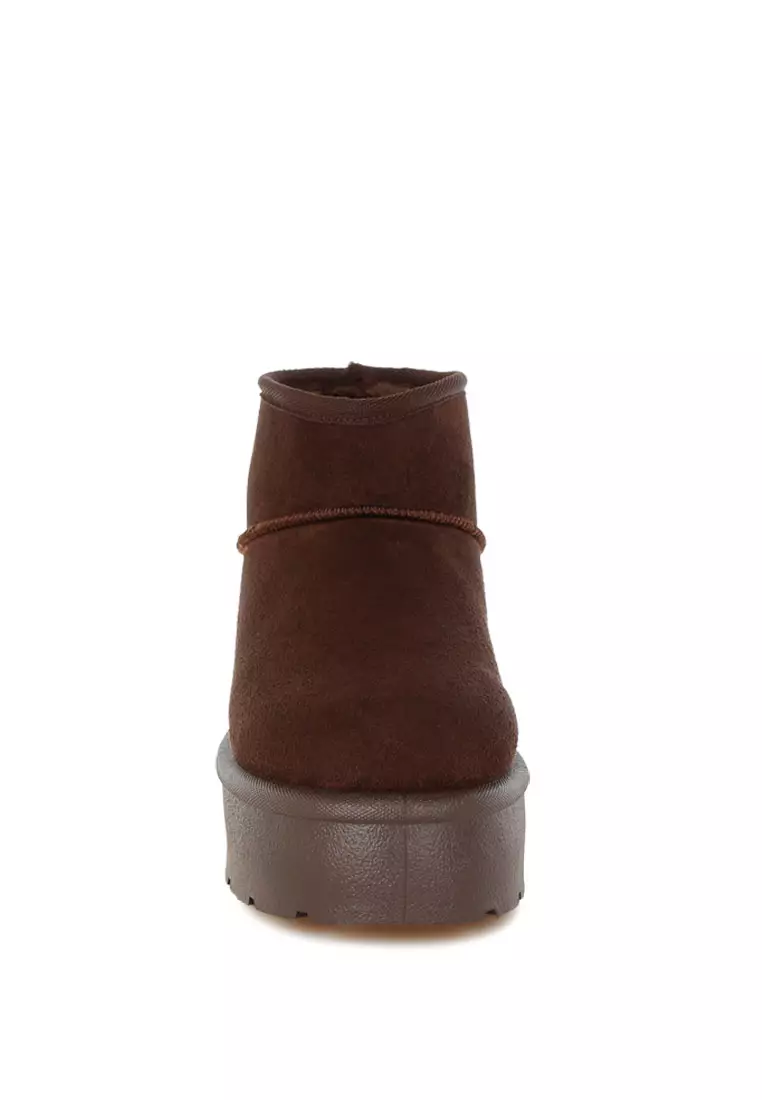 Sepatu Salju Microfiber Lembut Warna Coklat