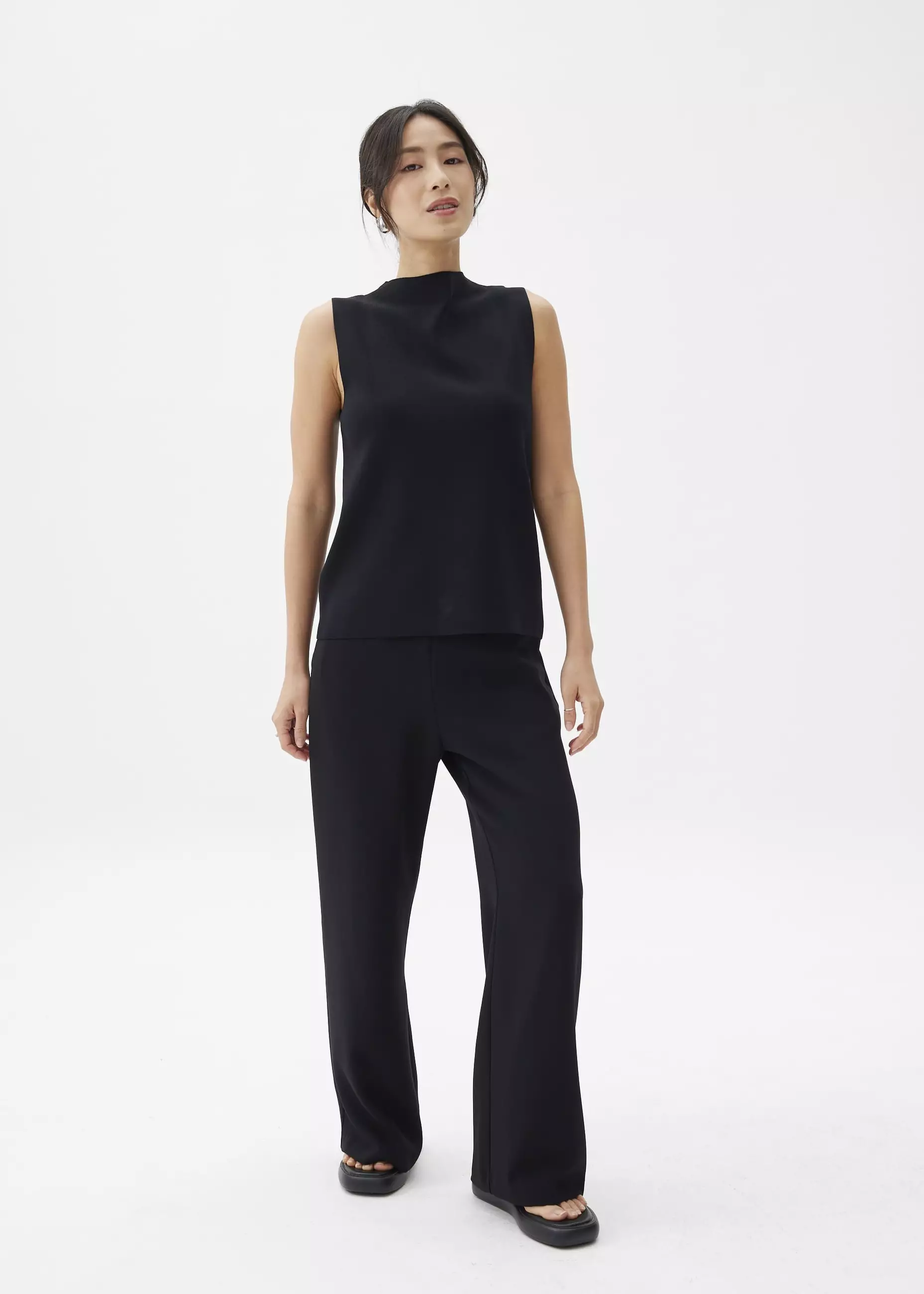 Atasan Wanita - Robin High Neck Knit Top