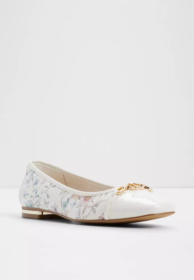 Krishelle Ballet Flats