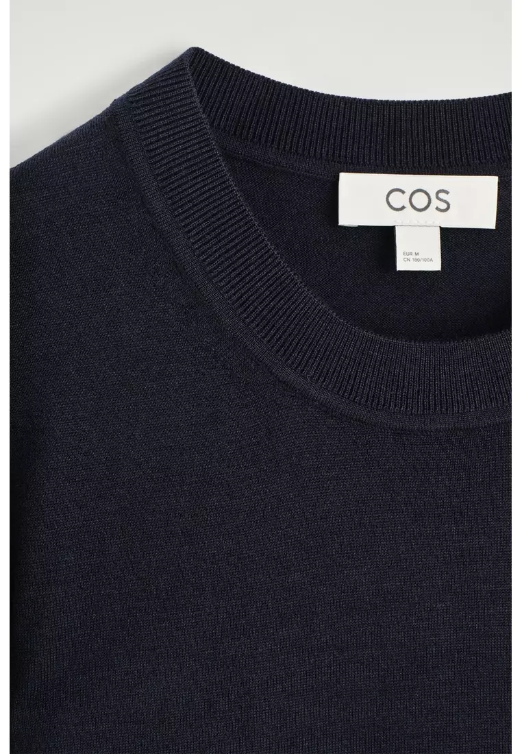 SLIM MERINO WOOL CREW-NECK JUMPER