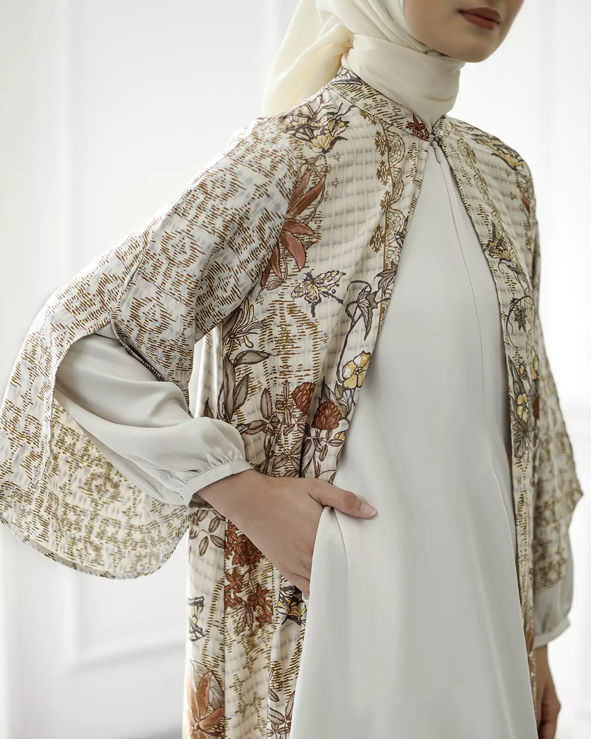 Geulis.id RAMYA SET DRESS - Gold