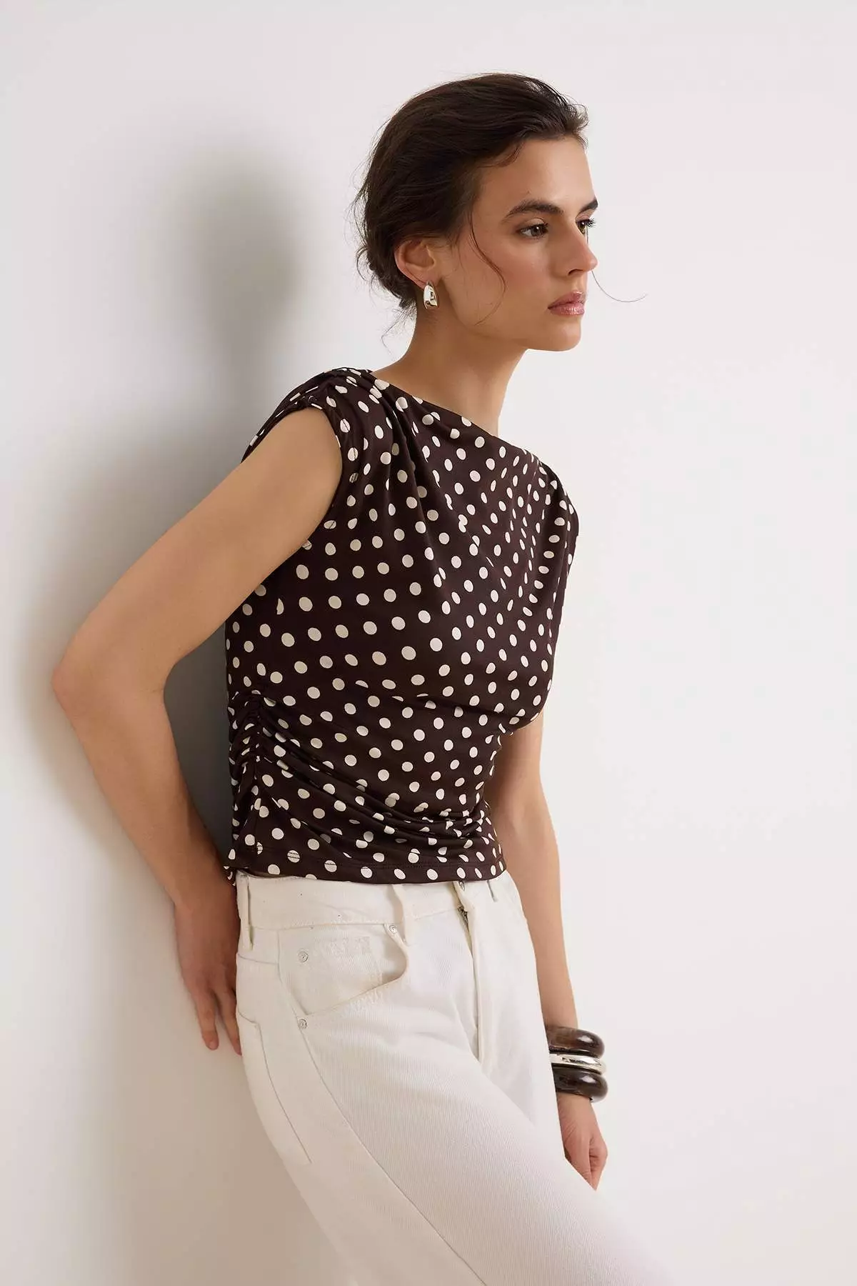 Brown Polka Dot Fitted/Bodycon Boat Neck Sleeveless Gathered Knitted Blouse Twoss26Bz00979