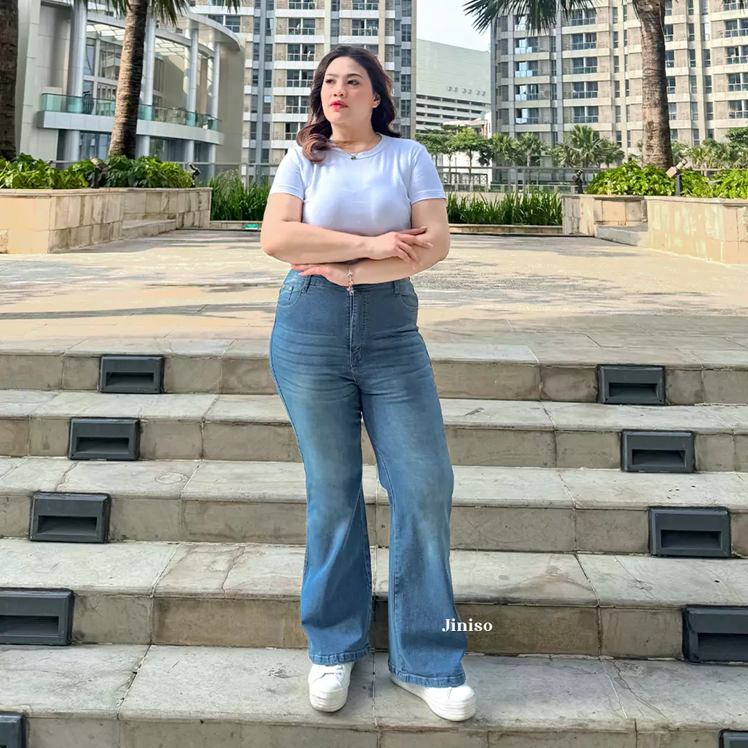 Cutbray Big Size Jeans 1403 REAL CURVY