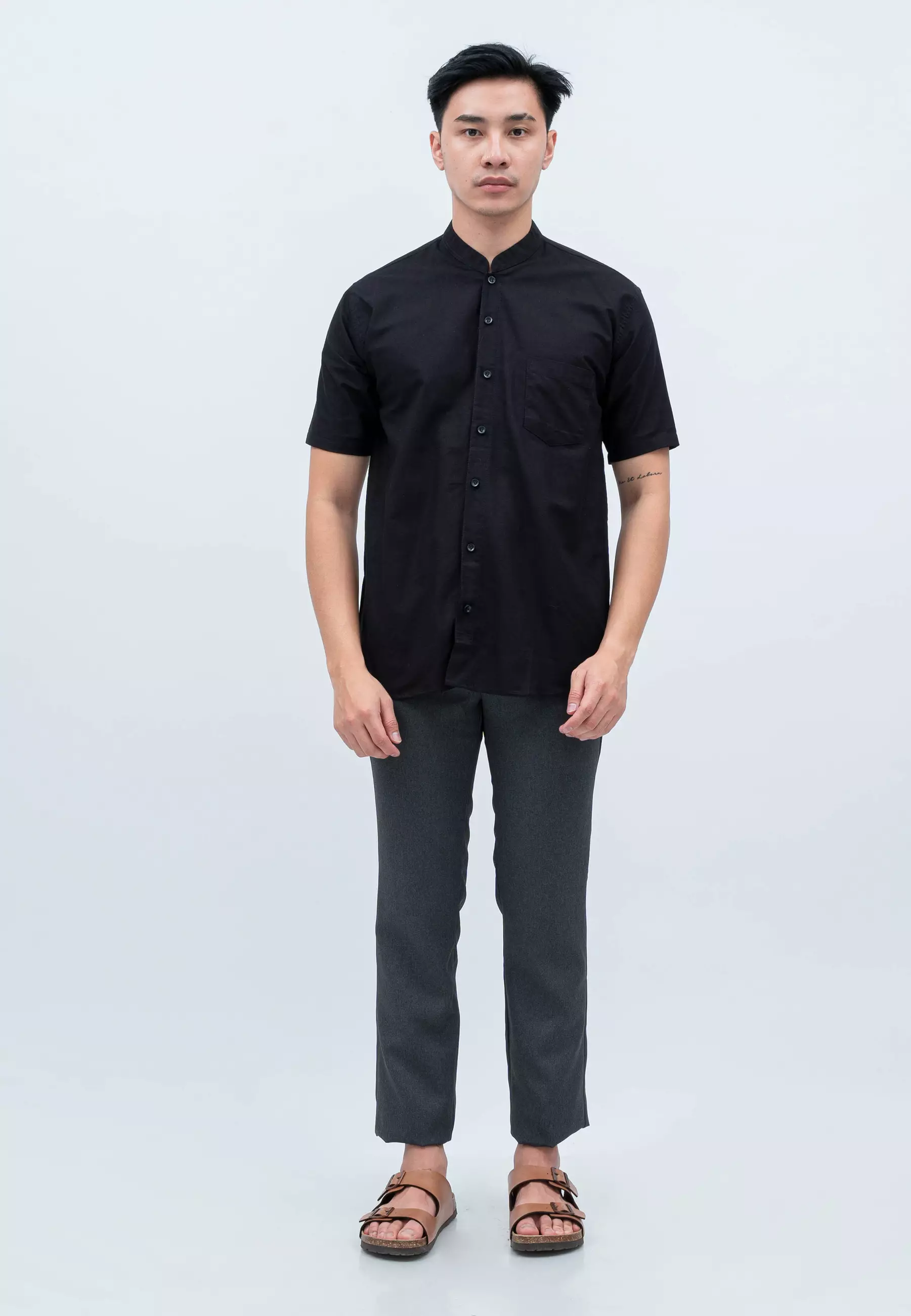 Houseofcuff Baju Koko Kemeja Lengan Pendek Pria Hitam