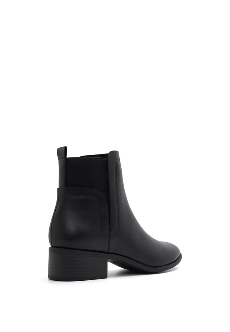 Cassi Ankle Boots