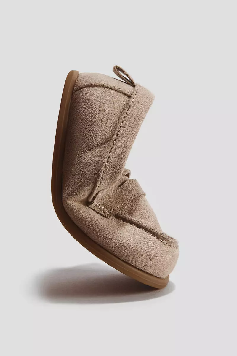 Barefoot loafers