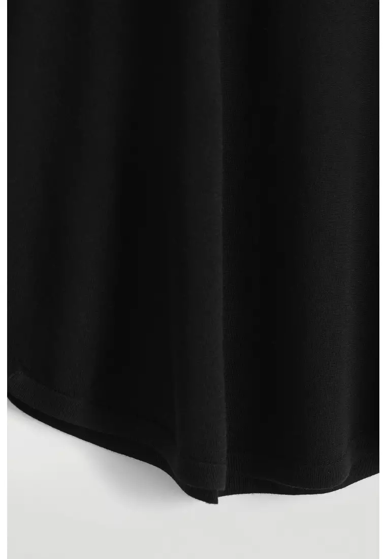 CIRCLE-CUT MERINO WOOL TOP