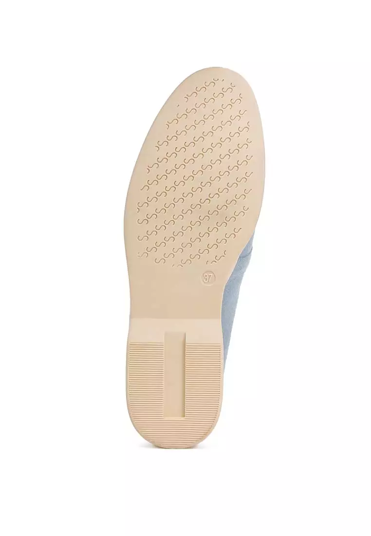 Sepatu Detail Simpul Suede Biru