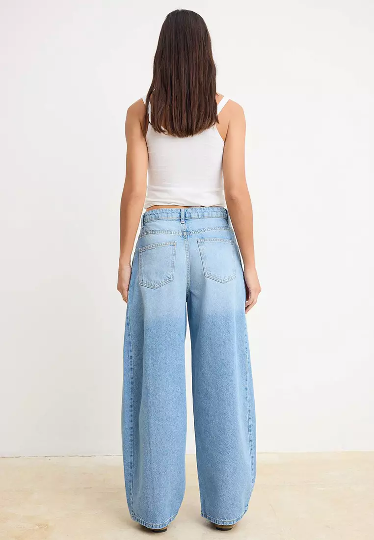 Light Blue Draped High Waist Baggy Jeans With Stitching Detail Twoss26Je8