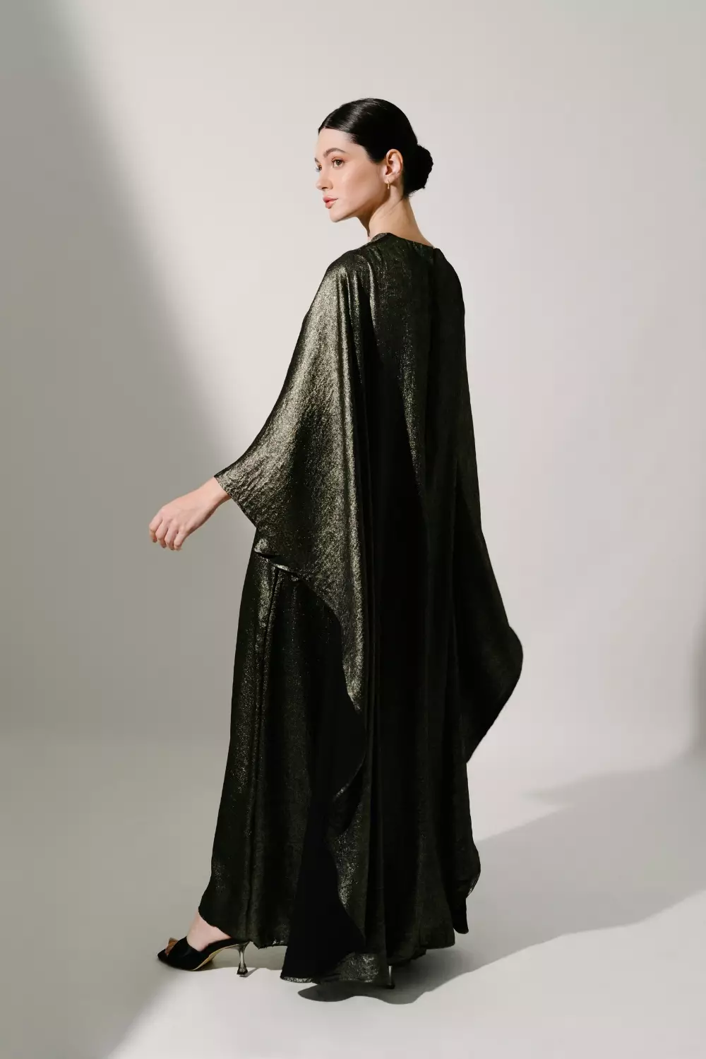 Jual Demure And Co Demureandco Sara Kaftan In Shimmer Black Original 2024