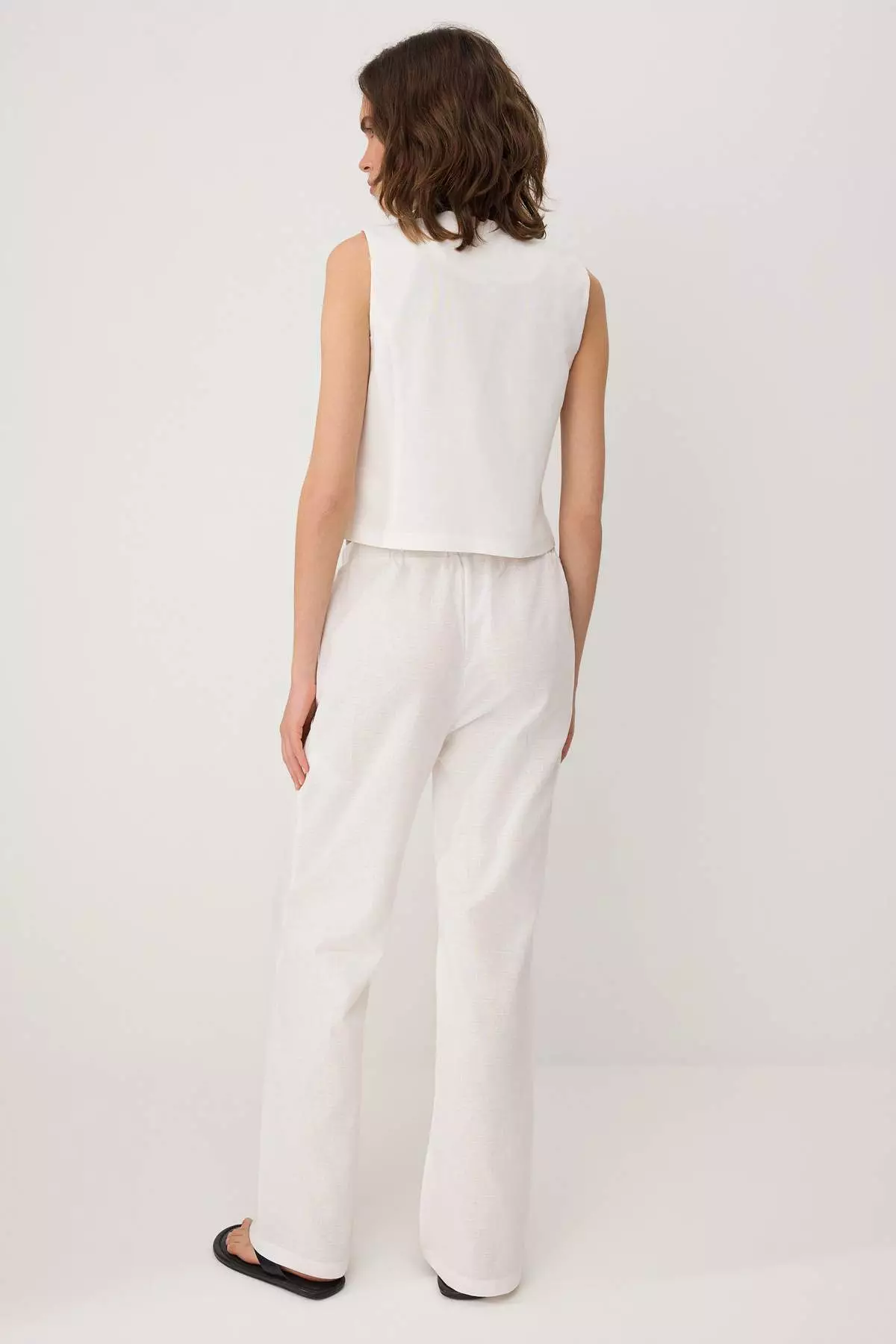White Woven Top & Bottom Set Twoss25Au34