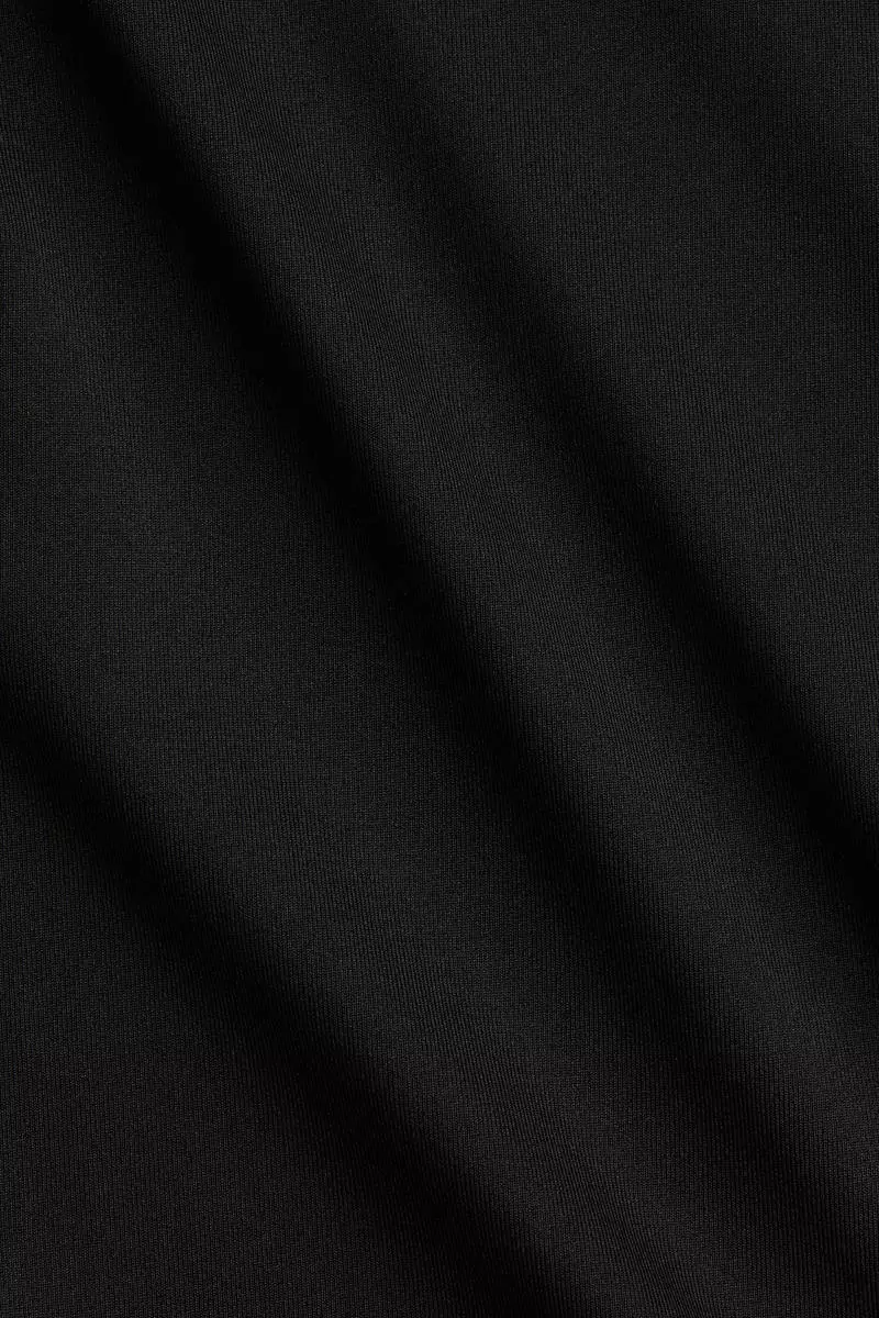 Sports top with DryMove™