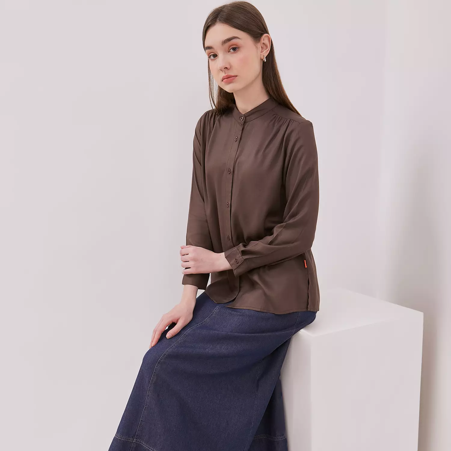 DUST Blouse Enara Dark Brown (D.116463)