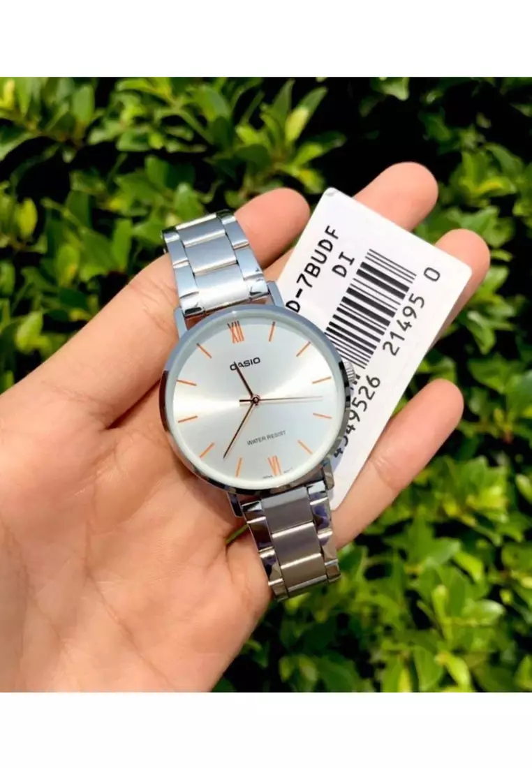 Women Analog Watch LTP-VT01D-7B Silver Stainless Steel Strap