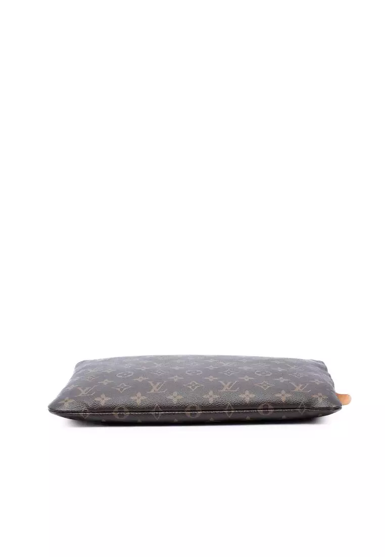 Pre-Loved Louis Vuitton Monogram Etui Voyage Mm