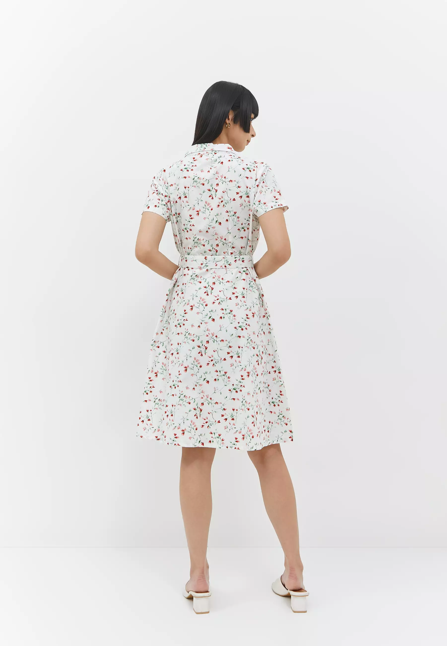 Esther Flower White Dress (G.43129)