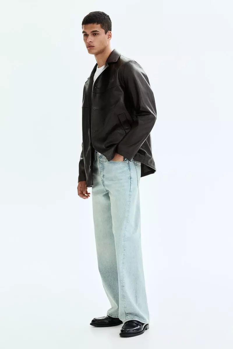 Loose Straight twisted leg jeans