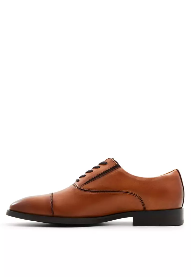 Paxley Oxford Shoes