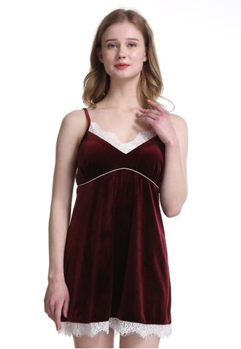 QuestChic white and red and multi Aurellie Red Velvet Padded Chemise 1319DAA3FC38E2GS_1