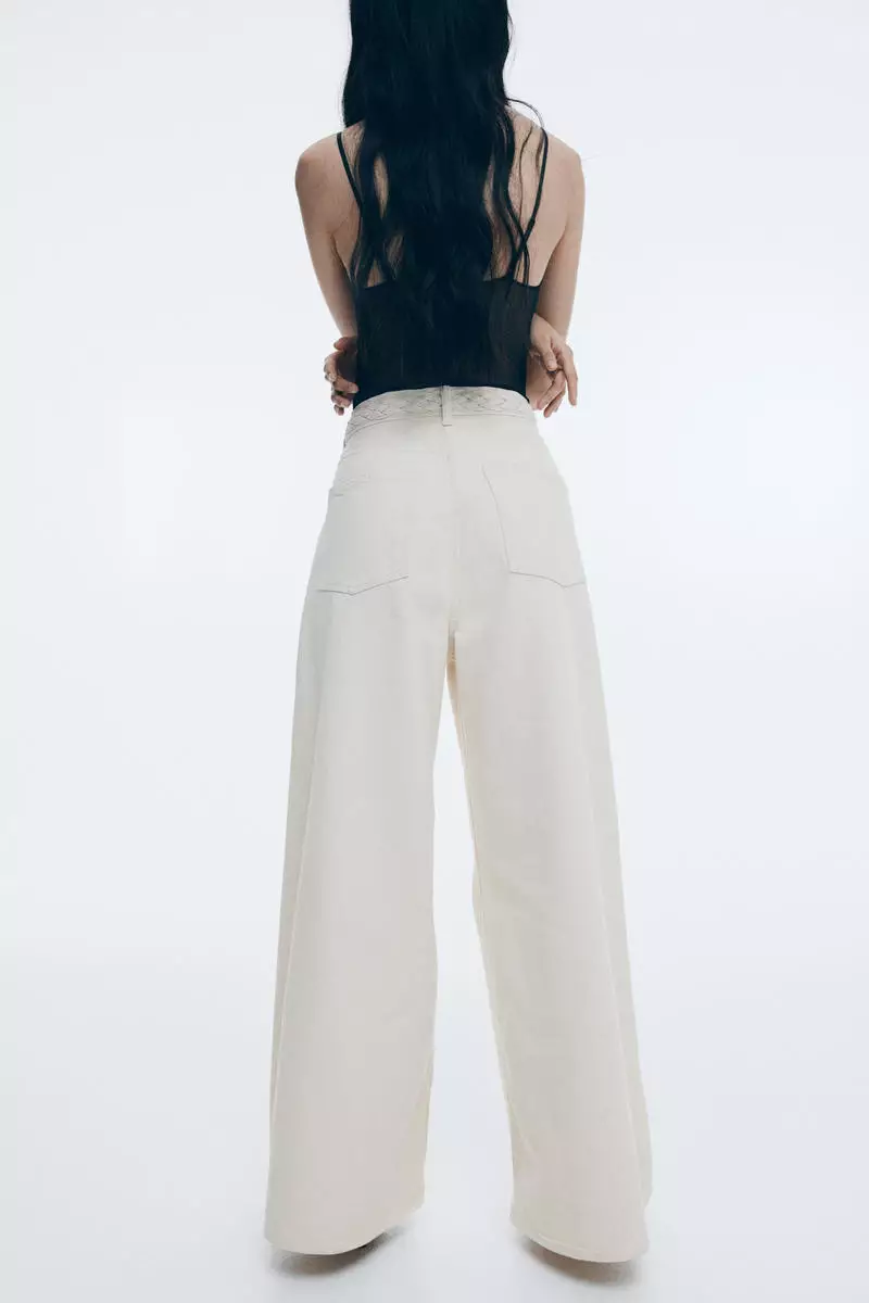 Wide braided jeans