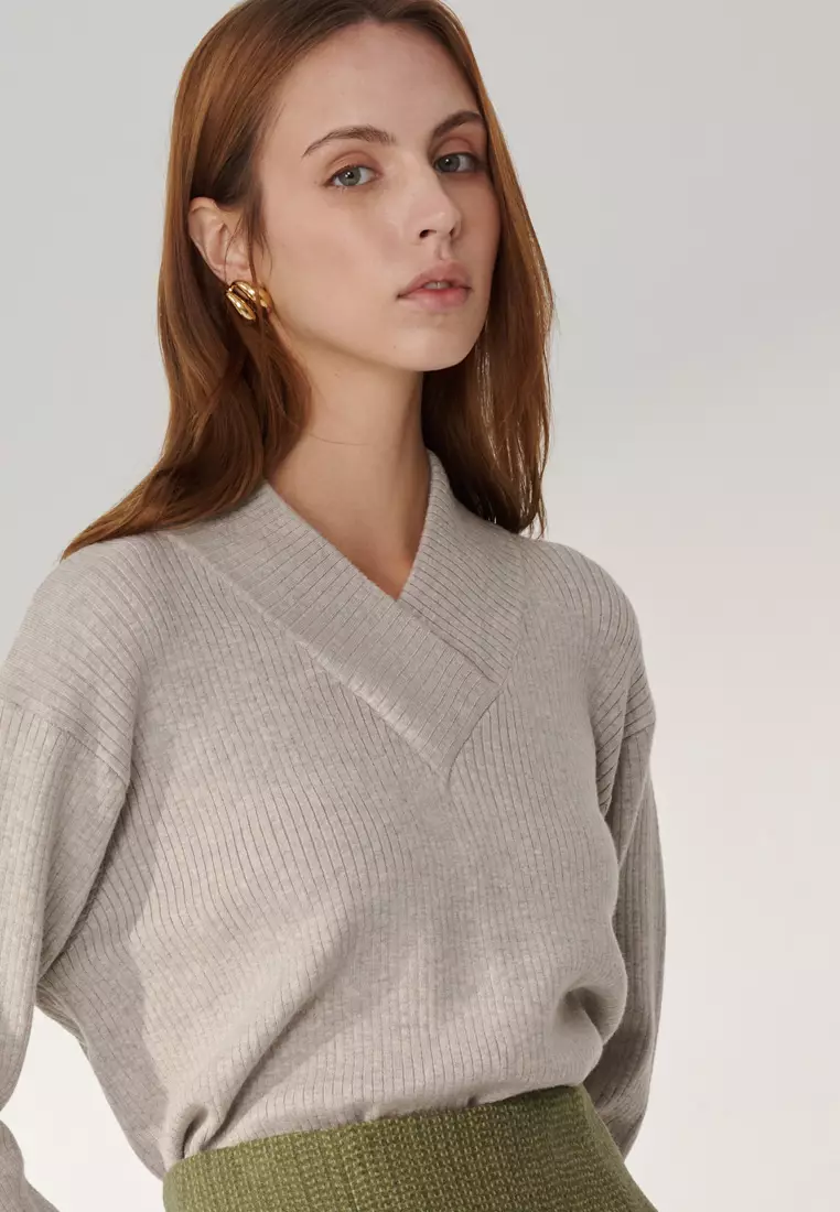 Gray Styled V-neck Sweater