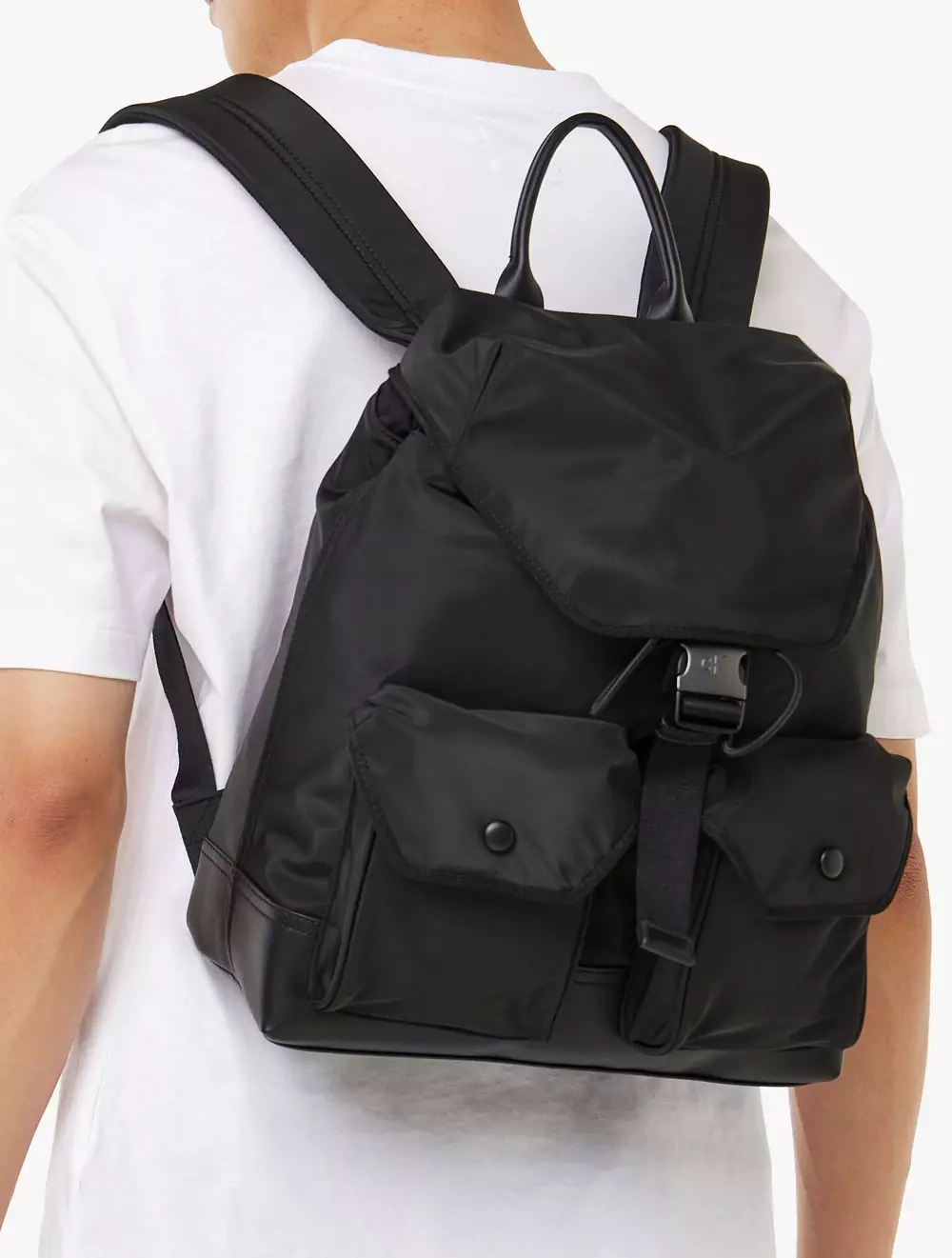  ★Unisex CKJ Speed Clip Utility Flap Backpack Jual Calvin Klein Calvin Klein Jeans Accessories - Unisex