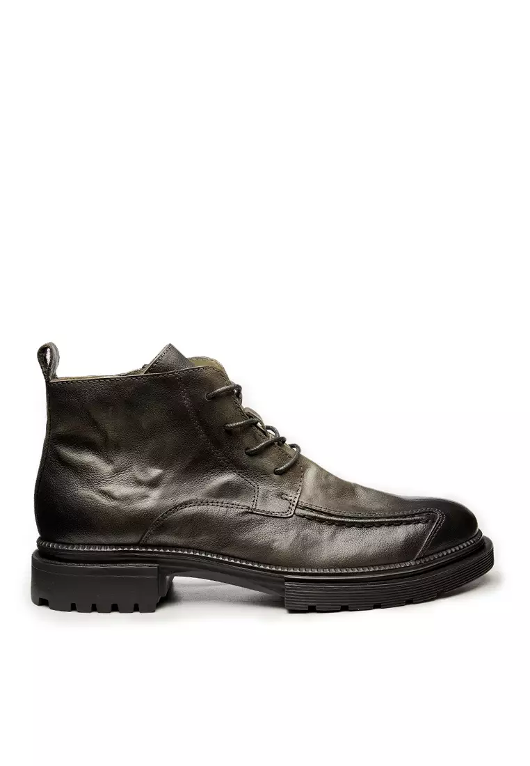 Discount on Twenty Eight Shoes  shoes - SKU: VANSA Fashion Top Layer Cowhide Lace-up Martin Boots VSM-B22102