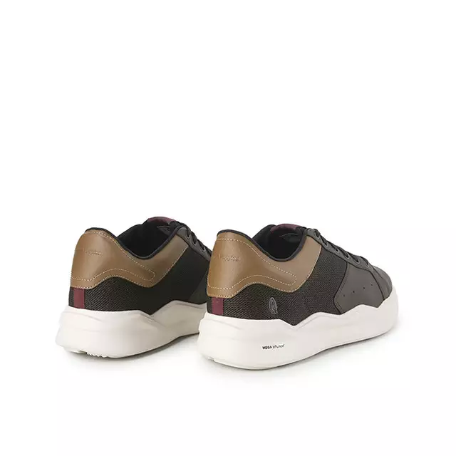 RUSH SNEAKER