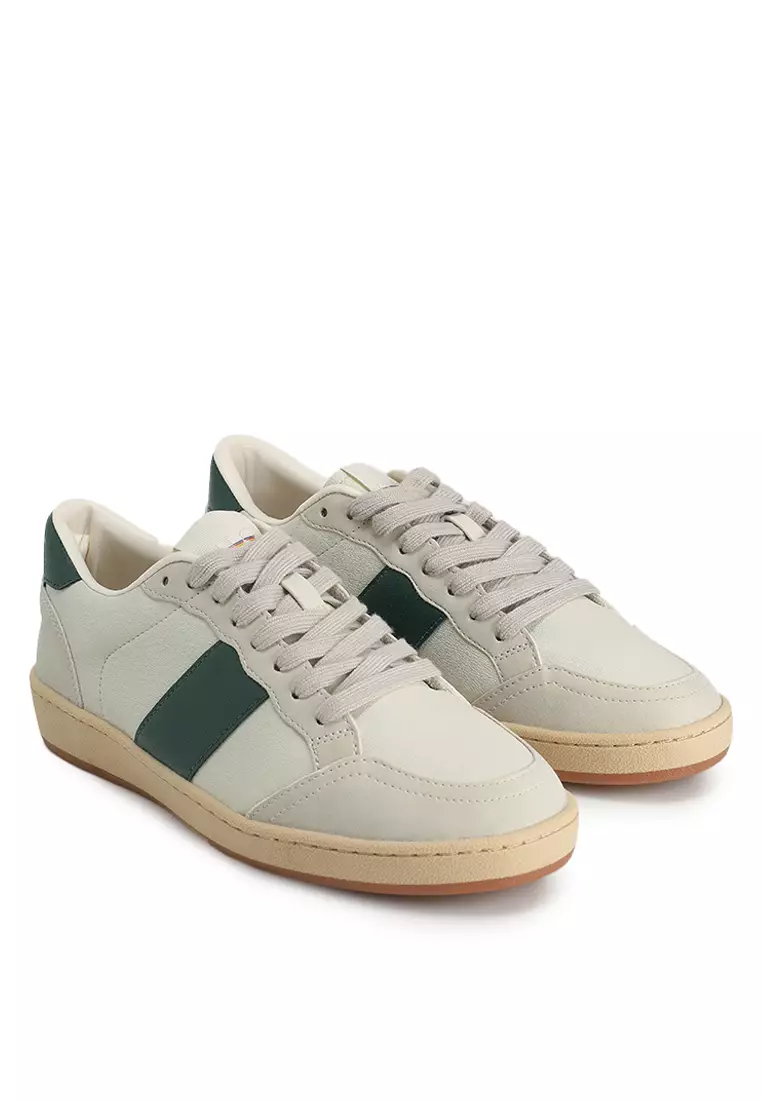 Roscoe Sneakers
