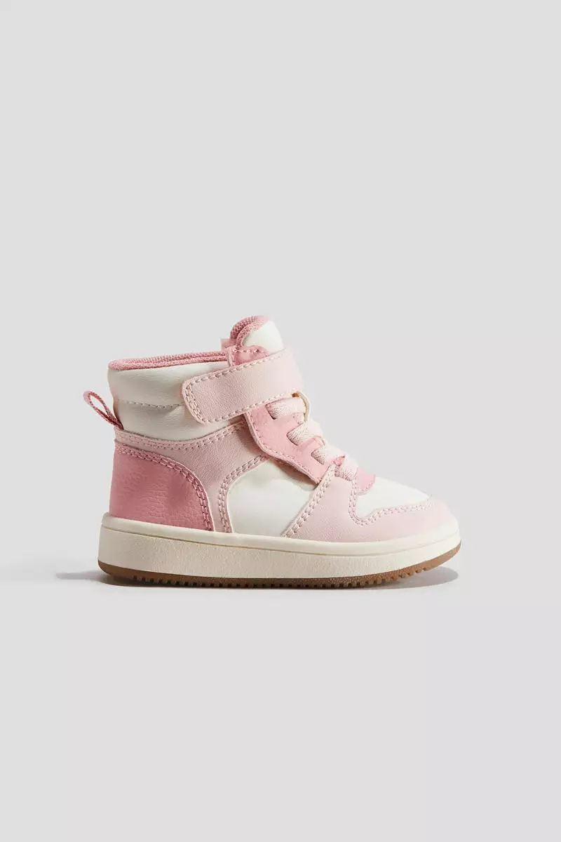 Open-front trainers