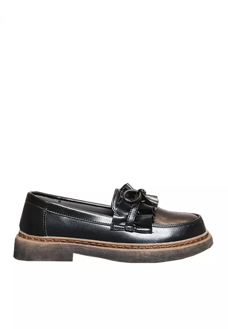 Discount on Twenty Eight Shoes  shoes - SKU: VANSA Fashion Ruffled Bow Loafers VSW-F-928