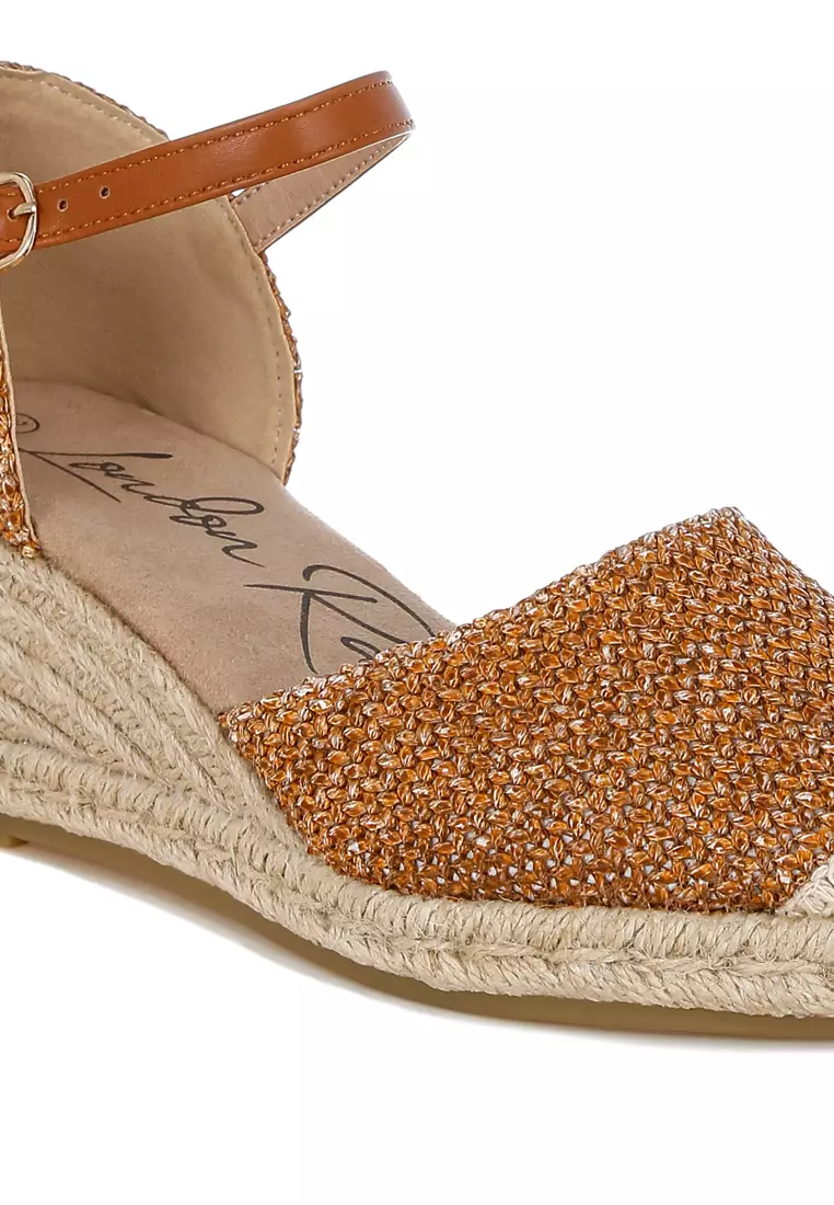 Sandal wedges anyaman rafia warna coklat
