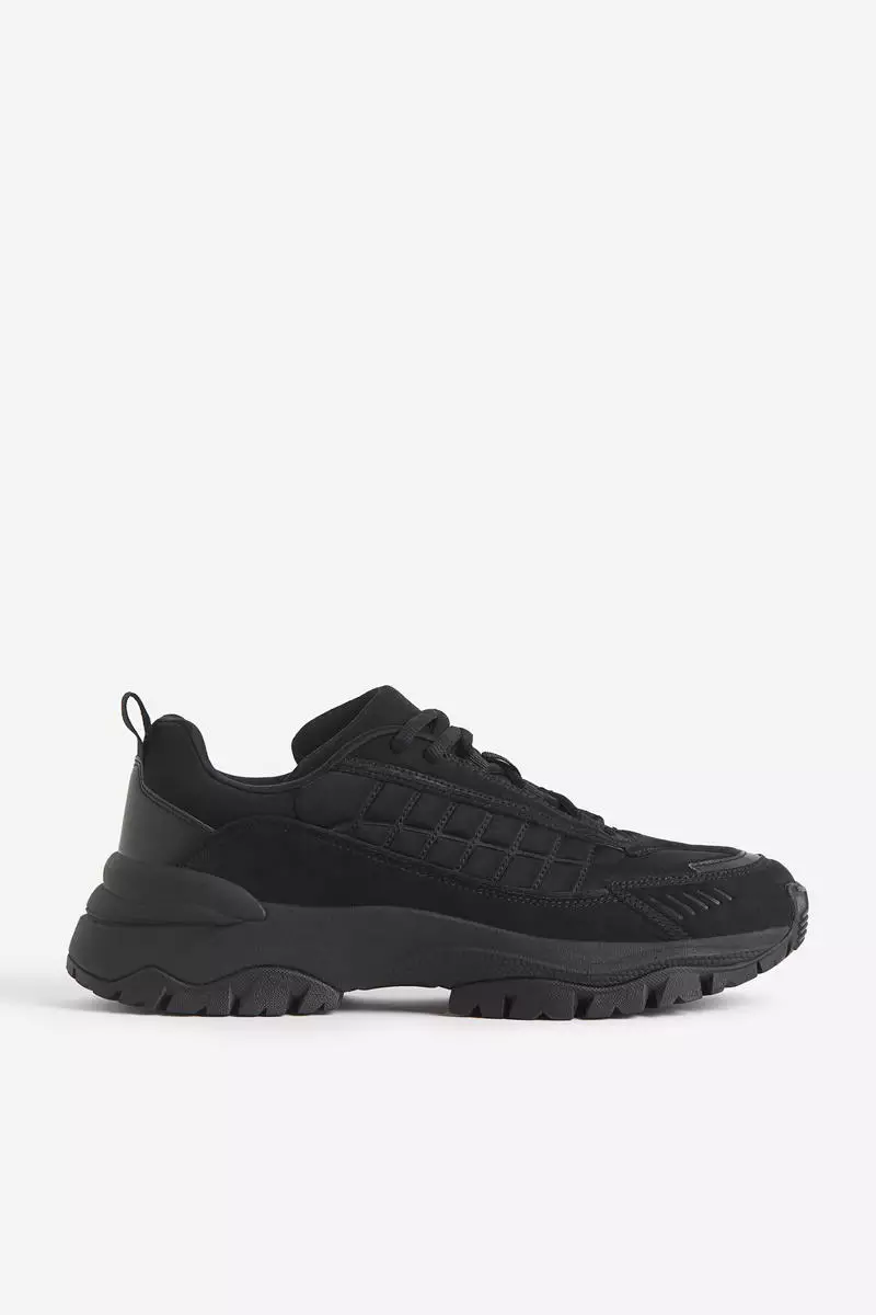 Chunky sales trainers nike
