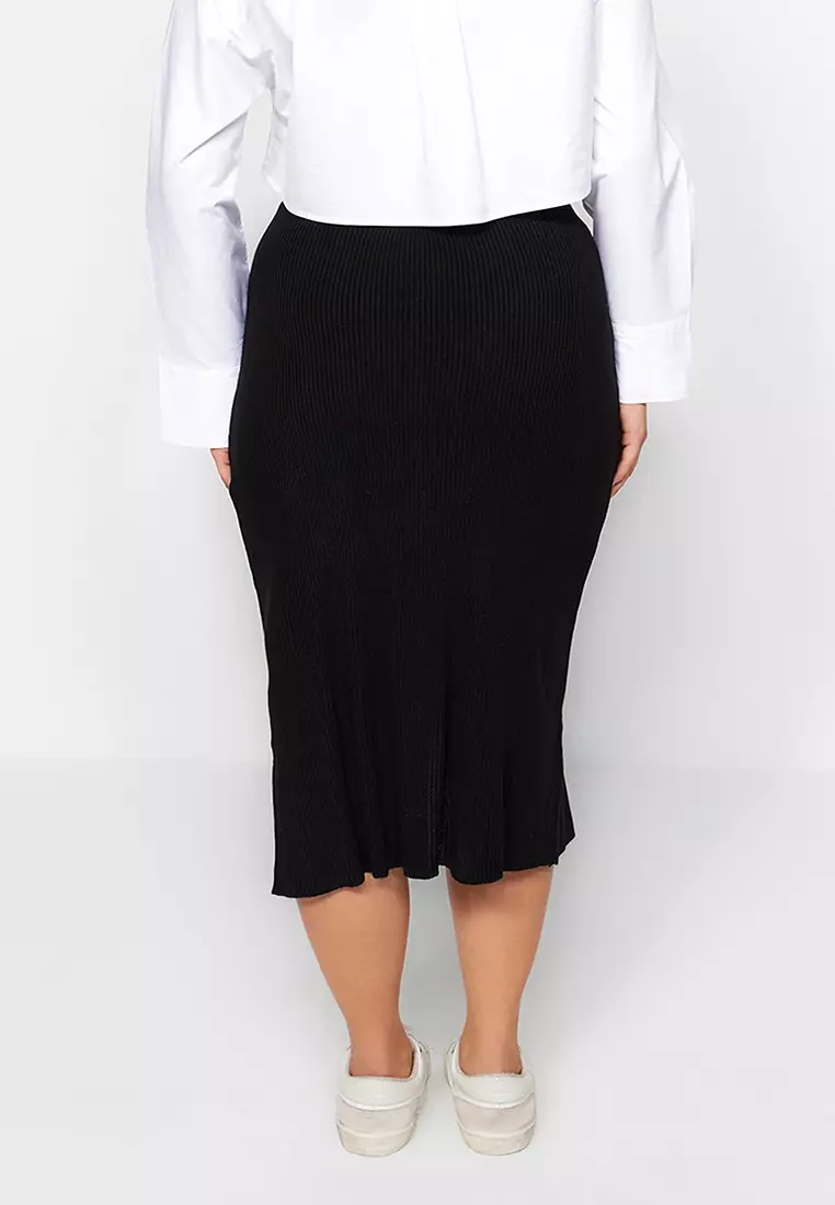 Plus size clearance black wool skirt