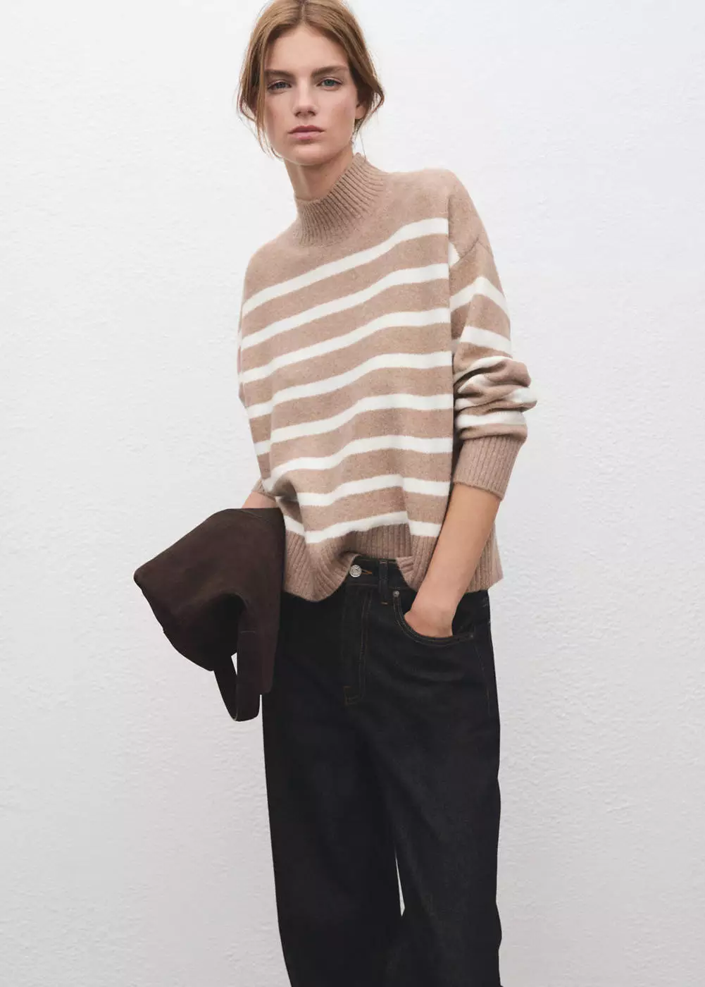 Sweater garis-garis oversize turtleneck