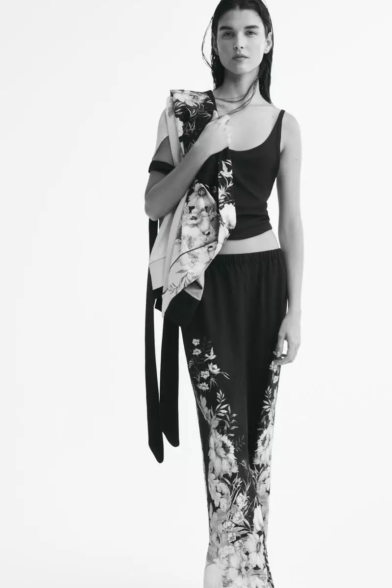 Viscose-blend pull-on trousers