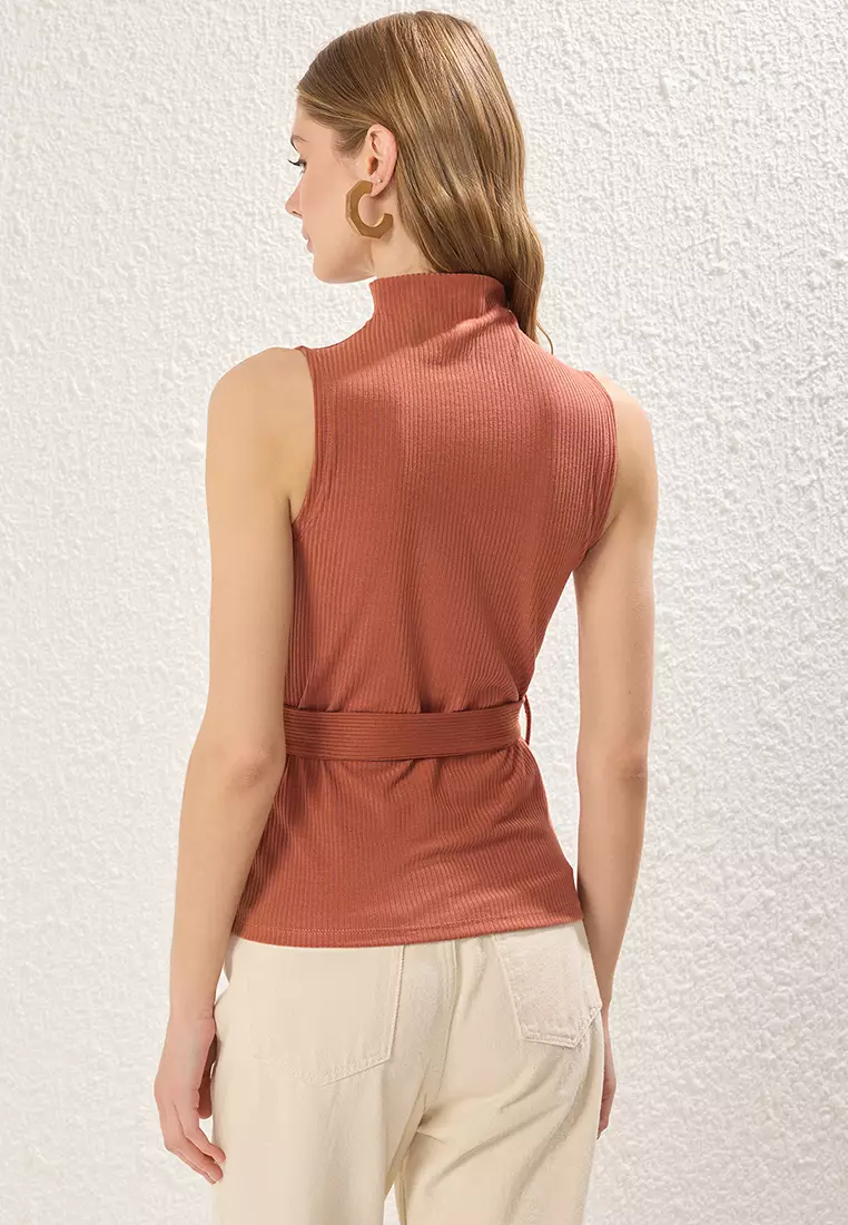 Brick Red Stand Collar Belted Regular Pattern Knitted Blouse