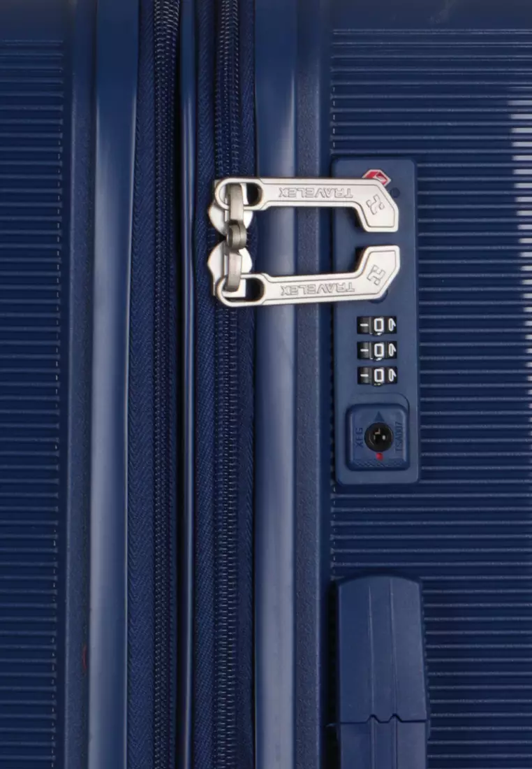 300 Hard Case Luggage Medium (22.5 inches)