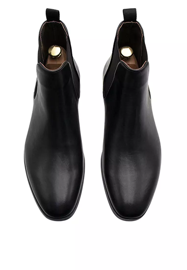 Chelsea boots hot sale all black