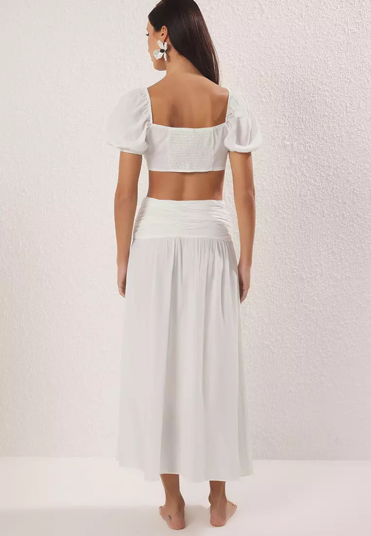 Ecru Woven Accessory Slit Blouse Skirt Beach Suit Tbess24Au00036