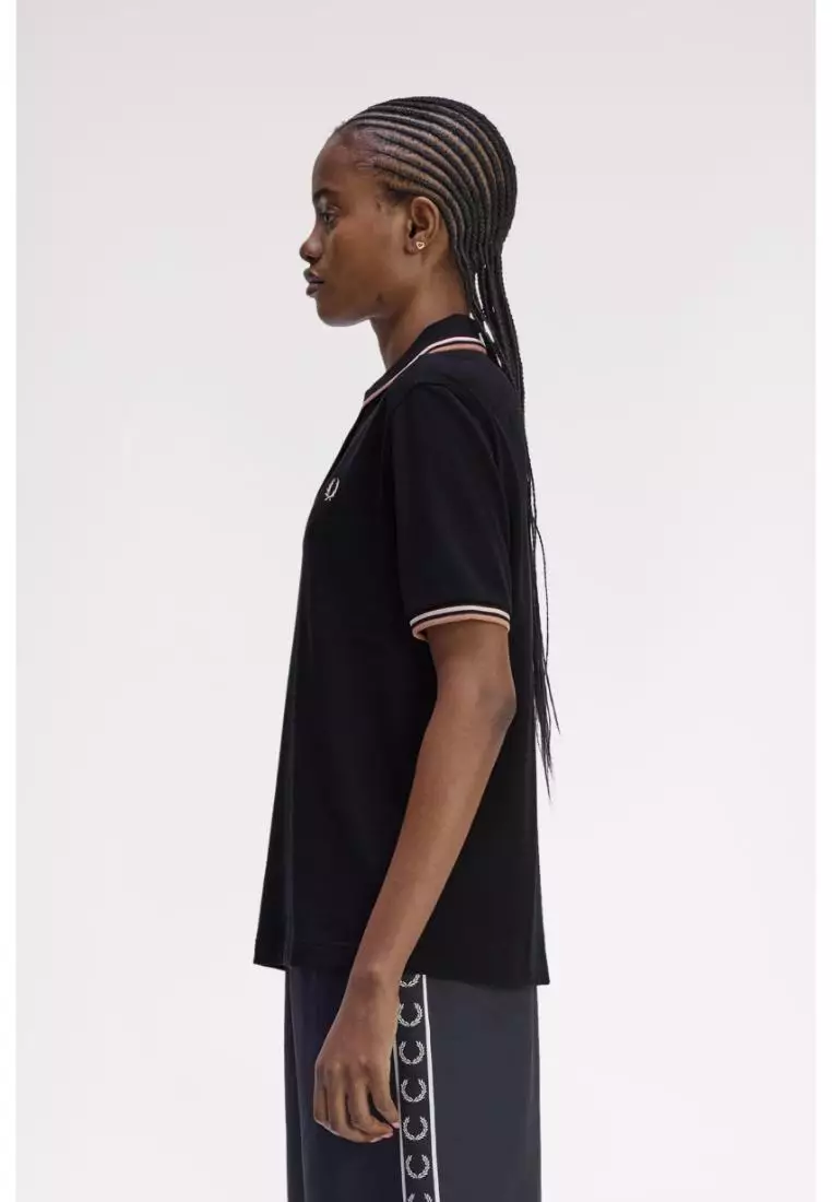 Fred Perry G3600 The Twin Tipped Fred Perry Shirt (Black / Silky Peach / Blossom)