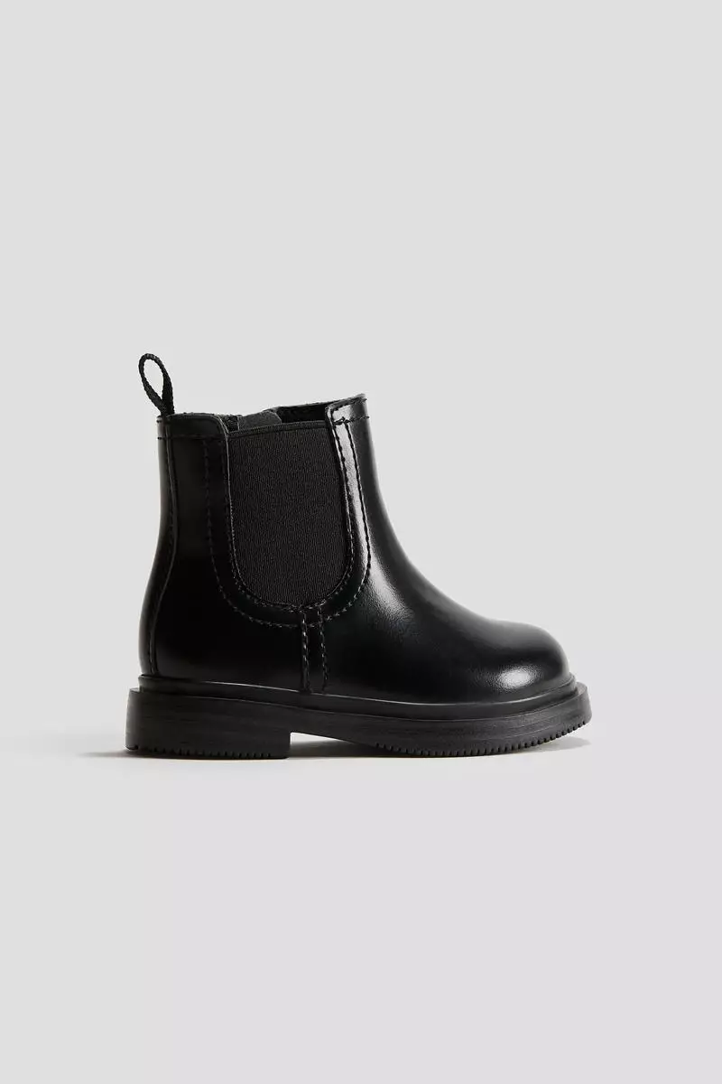 Discount on H&m  shoes - SKU: Chelsea Boots
