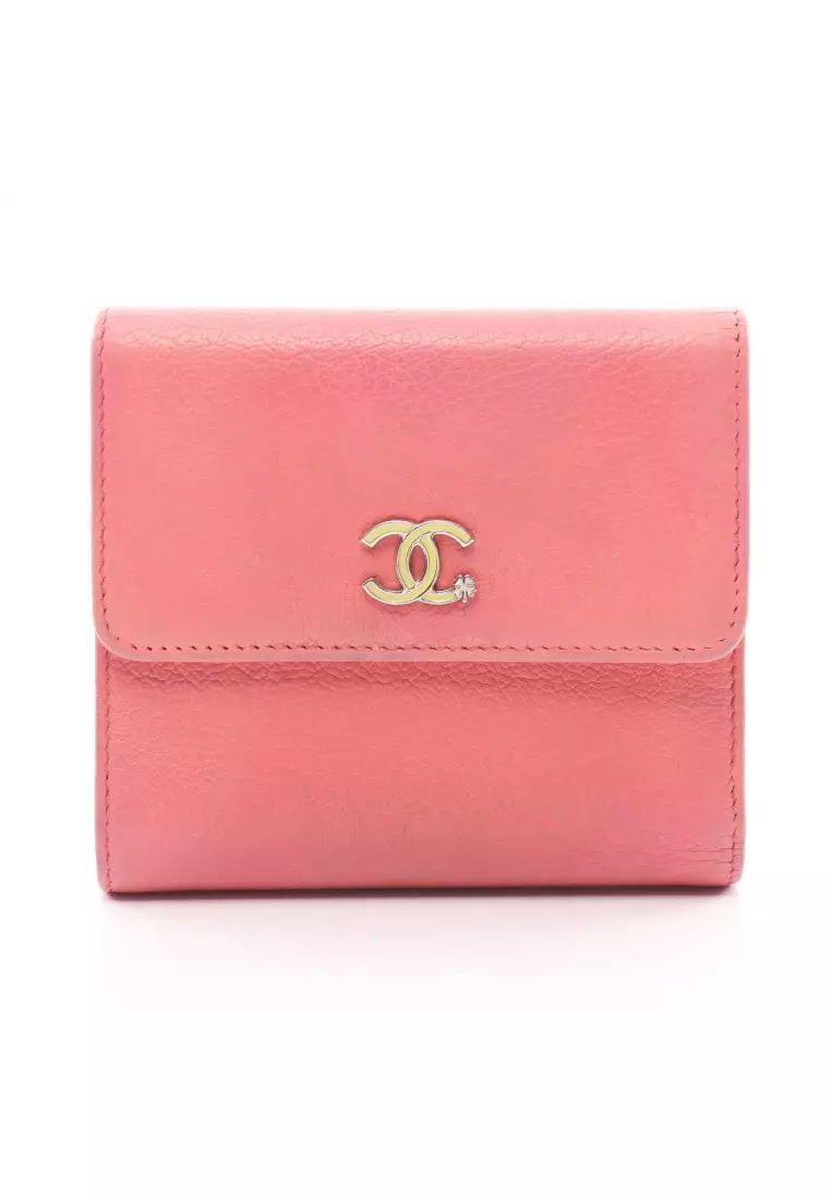Chanel 19 Zip Around Coin Purse Wallet Black cardholder , Luxury, Bags &  Wallets on Carousell