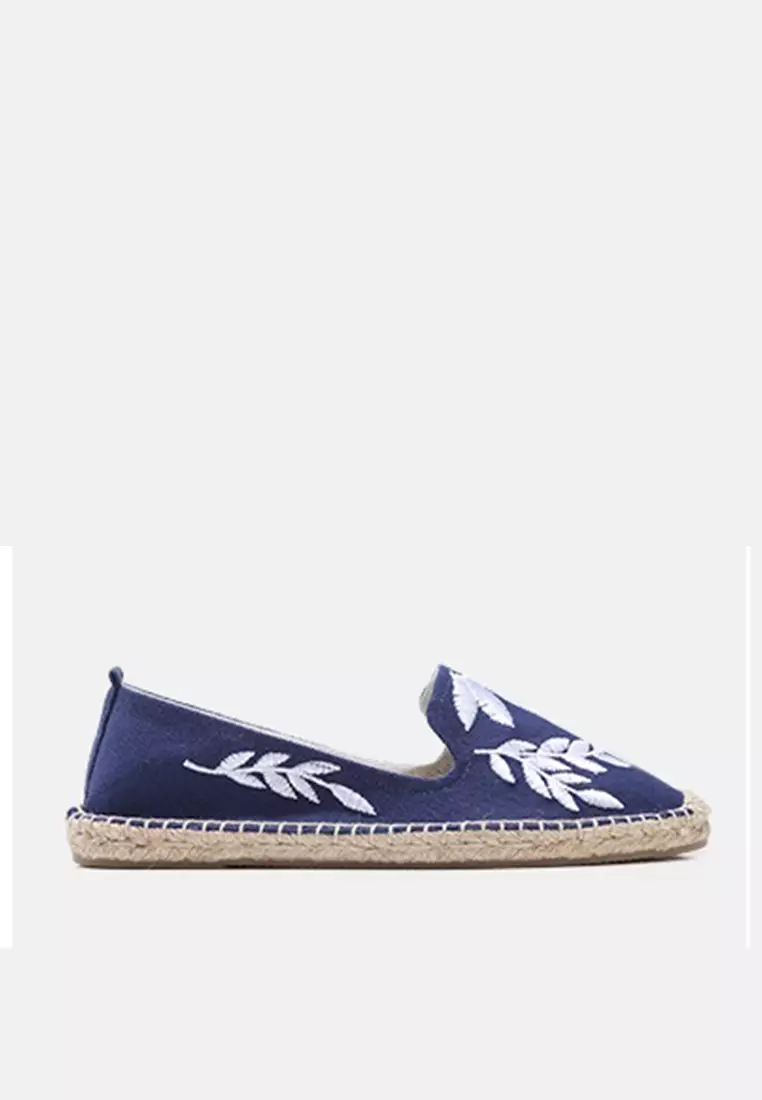 Discount on Twenty Eight Shoes  shoes - SKU: Embroidery Linen Espadrilles QZ173