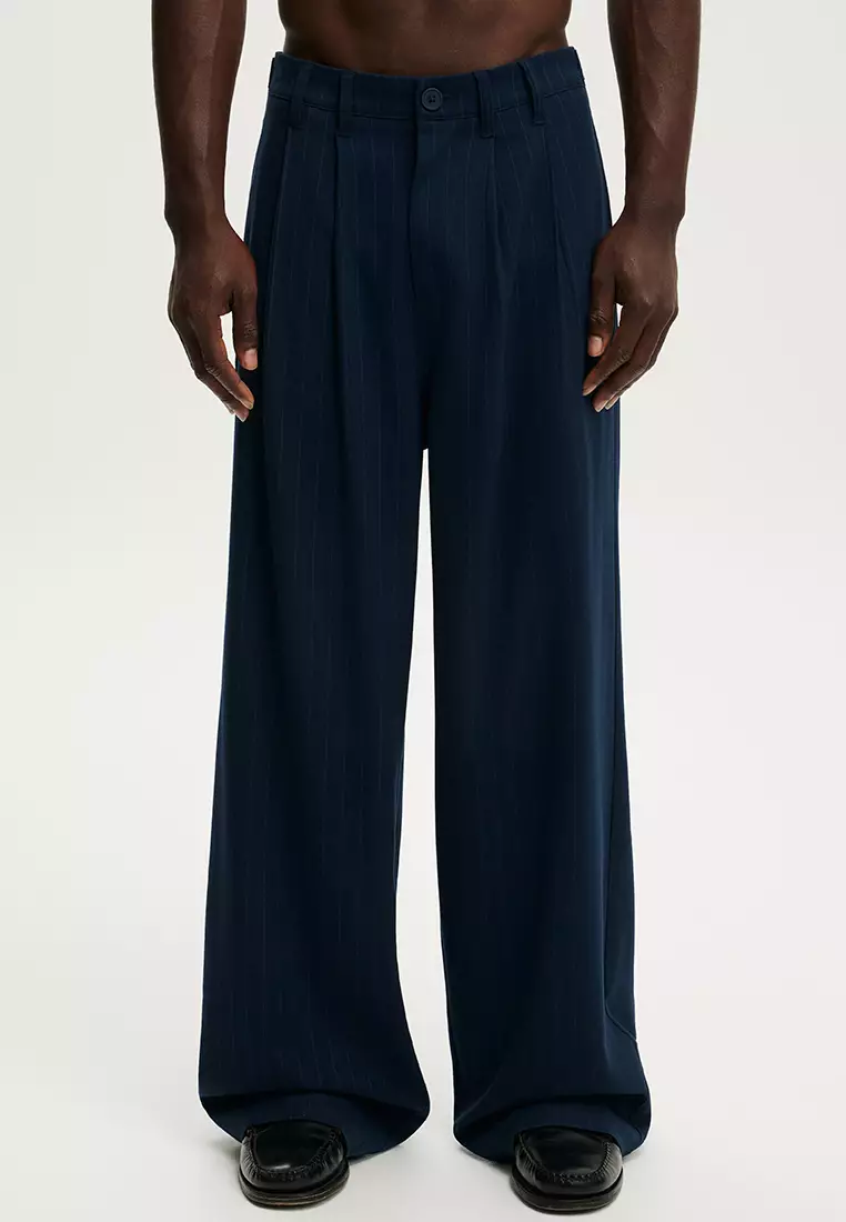Super Baggy Pleated Pants