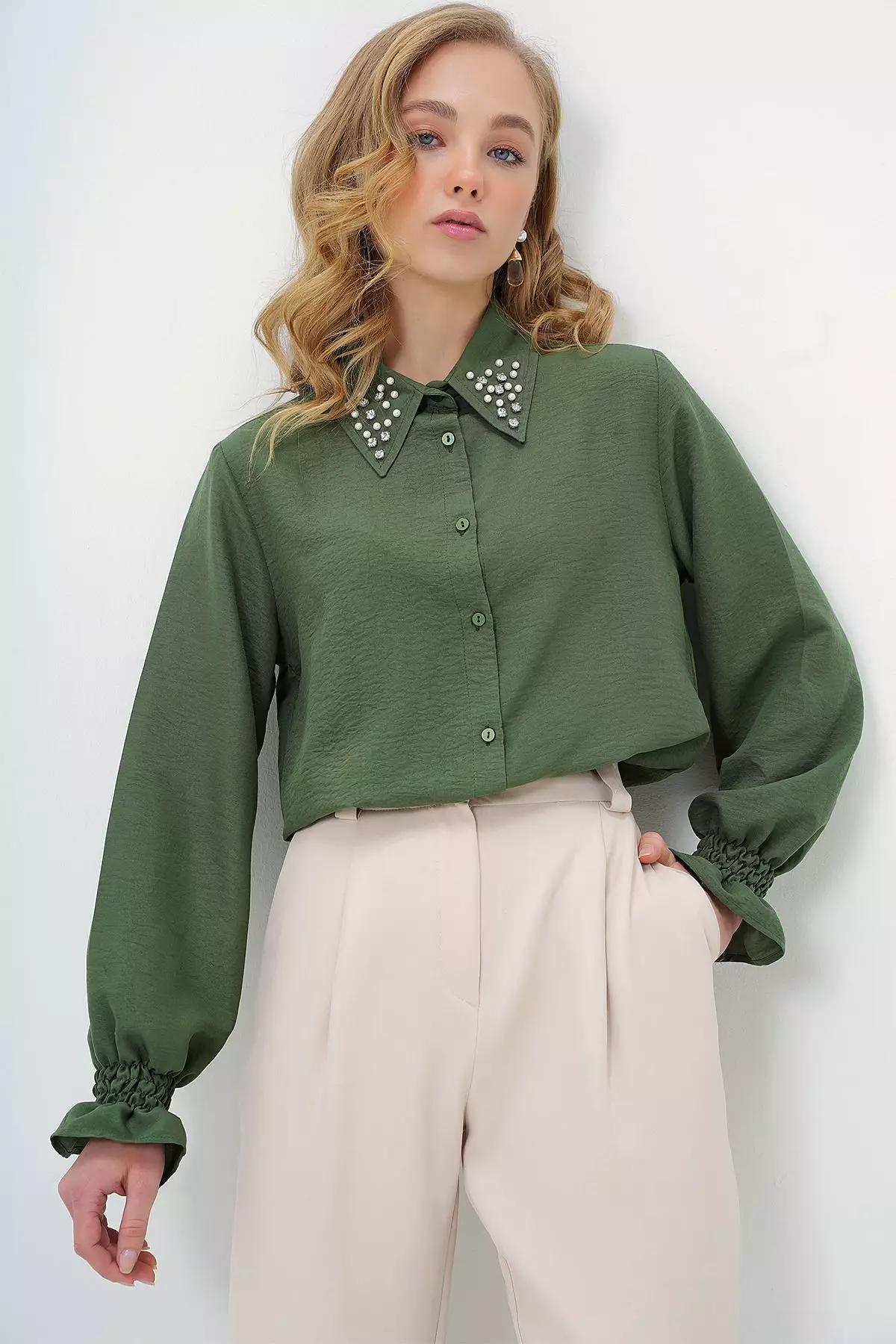 Women's Green Pearl And Stone Embroidered Aerobin Shirt Alc-X10085